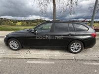 Usado BMW 318 Comfort Edition 143 CV (105 kW) 2016 Negro Familiar