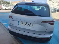 Usado Skoda Karoq Ambition 115 CV (84 kW) 2022 Gris / plata SUV