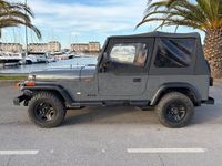 Usado Jeep Wrangler 121 CV (88 kW) 1991 Gris / plata SUV