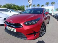 Usado Kia Ceed 136 CV (100 kW) 2022 Rojo Utilitario