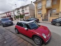 Usado Mini ONE 90 CV (66 kW) 2004 Rojo Utilitario