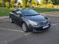 Usado Toyota Avensis Advance 150 CV (110 kW) 2009 Gris Berlina