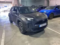 Usado Toyota Yaris Cross Active 116 CV (85 kW) 2022 Gris SUV