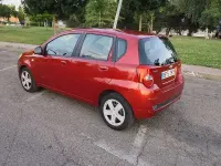 Usado Chevrolet Aveo LS 84 CV (61 kW) 2009 Burdeos Utilitario