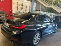 Usado BMW 320 Comfort Edition 184 CV (135 kW) 2019 Negro Berlina
