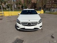 Usado Mercedes A180 AMG line 122 CV (89 kW) 2013 Blanco Berlina