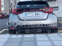 Usado Toyota Yaris 280 CV (205 kW) 2024 Gris / plata Utilitario