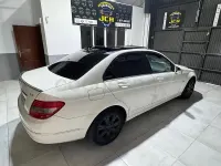 Usado Mercedes C220 Avantgarde 170 CV (125 kW) 2010 Blanco Berlina