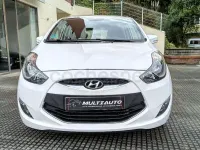 Usado Hyundai ix20 126 CV (92 kW) 2013 Blanco Utilitario