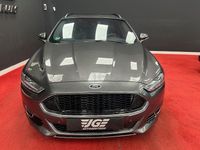 Usado Ford Mondeo Vignale 210 CV (154 kW) 2018 Gris / plata Familiar