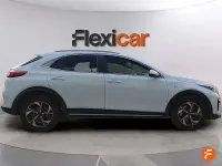 Usado Kia XCeed 100 CV (73 kW) 2024 Blanco SUV