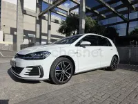 Usado VW Golf VII GTE 204 CV (150 kW) 2020 Blanco Utilitario