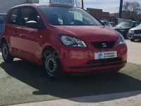 Usado Seat Mii Chic 60 CV (44 kW) 2015 Rojo Utilitario