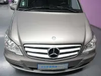 Usado Mercedes Viano 224 CV (164 kW) 2012 Gris Monovolumen