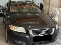 Usado Volvo V50 Kinetic 136 CV (100 kW) 2010 Negro Familiar