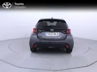 Nuevo Toyota Yaris Hybrid Style 116 CV (85 kW) 2026 Gris / plata Berlina