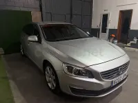 Usado Volvo V60 Momentum 150 CV (110 kW) 2016 Gris / plata Familiar