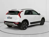 Usado Kia Niro 141 CV (103 kW) 2022 Blanco SUV