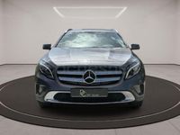 Usado Mercedes GLA200 Urban 136 CV (100 kW) 2014 Gris / plata SUV