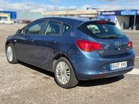 Usado Opel Astra Excellence 110 CV (80 kW) 2014 Azul Berlina