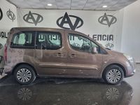 Usado Peugeot Partner Tepee Active 92 CV (67 kW) 2013 Marrón Monovolumen