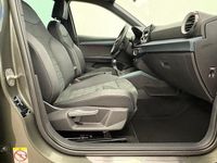 Usado Seat Arona Xperience 115 CV (84 kW) 2025 Gris SUV