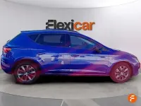 Usado Seat Leon Style 130 CV (95 kW) 2020 Azul Berlina