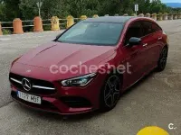 Usado Mercedes CLA220 Shooting Brake 190 CV (139 kW) 2022 Rojo Familiar