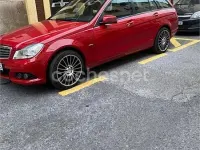 Usado Mercedes C180 Avantgarde 120 CV (88 kW) 2012 Rojo Familiar