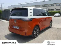 Usado VW ID. Buzz Edition 150 kW (204 CV) 2023 Naranja Monovolumen
