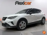 Używany Seat Arona FR 150 KM (110 kW) 2023 Biały SUV