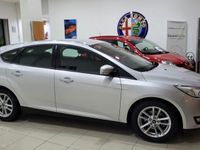 Usado Ford Focus Trend+ 125 CV (91 kW) 2018 Plateado Berlina