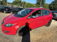 Usado Seat Altea Sport 105 CV (77 kW) 2006 Rojo Monovolumen