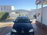 Usado Mercedes ML270 163 CV (119 kW) 2004 Negro SUV