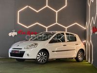 Usado Renault Clio IV Authentique 75 CV (55 kW) 2013 Blanco Berlina