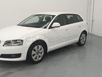 Usado Audi A3 Attraction 105 CV (77 kW) 2010 Blanco Utilitario