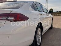 Usado Opel Insignia Selective 136 CV (100 kW) 2017 Blanco Berlina