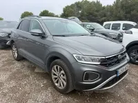 Usado VW T-Roc 150 CV (110 kW) 2025 Gris SUV