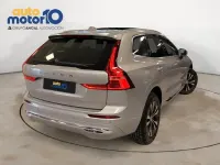 Usado Volvo XC60 Plus 350 CV (257 kW) 2022 Gris / plata SUV