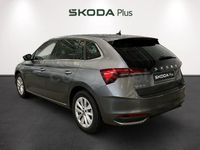 Usado Skoda Scala Selection 115 CV (84 kW) 2025 Gris Utilitario