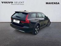 Usado Volvo V60 CC Core 197 CV (144 kW) 2023 Negro Familiar