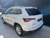 Usado Skoda Karoq Ambition 115 HP (84 kW) 2022 Branco SUV