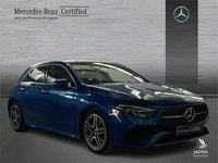 Usado Mercedes A180 AMG line 136 CV (100 kW) 2025 Azul espectra Berlina