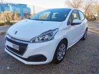 Usado Peugeot 208 Active 82 CV (60 kW) 2017 Blanco Utilitario