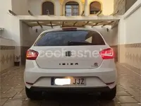 Usado Seat Ibiza Reference 90 CV (66 kW) 2015 Blanco Berlina
