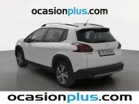Usado Peugeot 2008 Allure 100 CV (73 kW) 2018 Blanco SUV