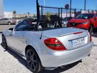 Usado Mercedes SLK200 163 CV (119 kW) 2004 Gris Descapotable