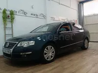 Usado VW Passat Highline 140 CV (102 kW) 2007 Azul Berlina
