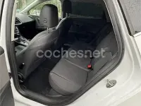 Usado Seat Leon Style 150 CV (110 kW) 2017 Blanco Berlina