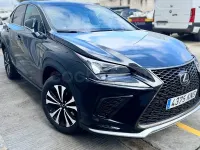 Usado Lexus NX300h Sport Line 197 CV (144 kW) 2018 Negro SUV